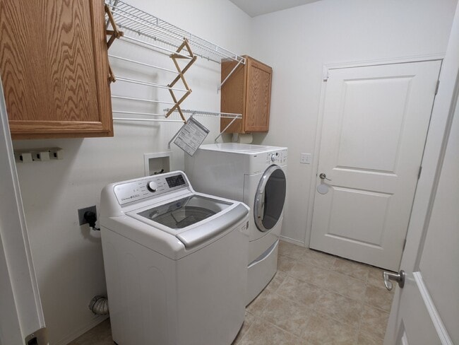 Building Photo - 3 bed 2 bath in Sequim