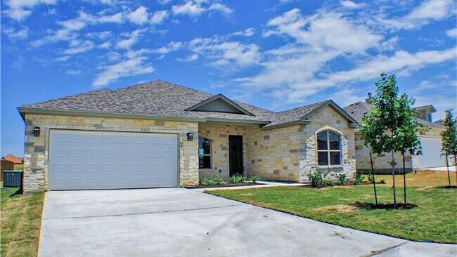 Building Photo - 336 Jake Dr