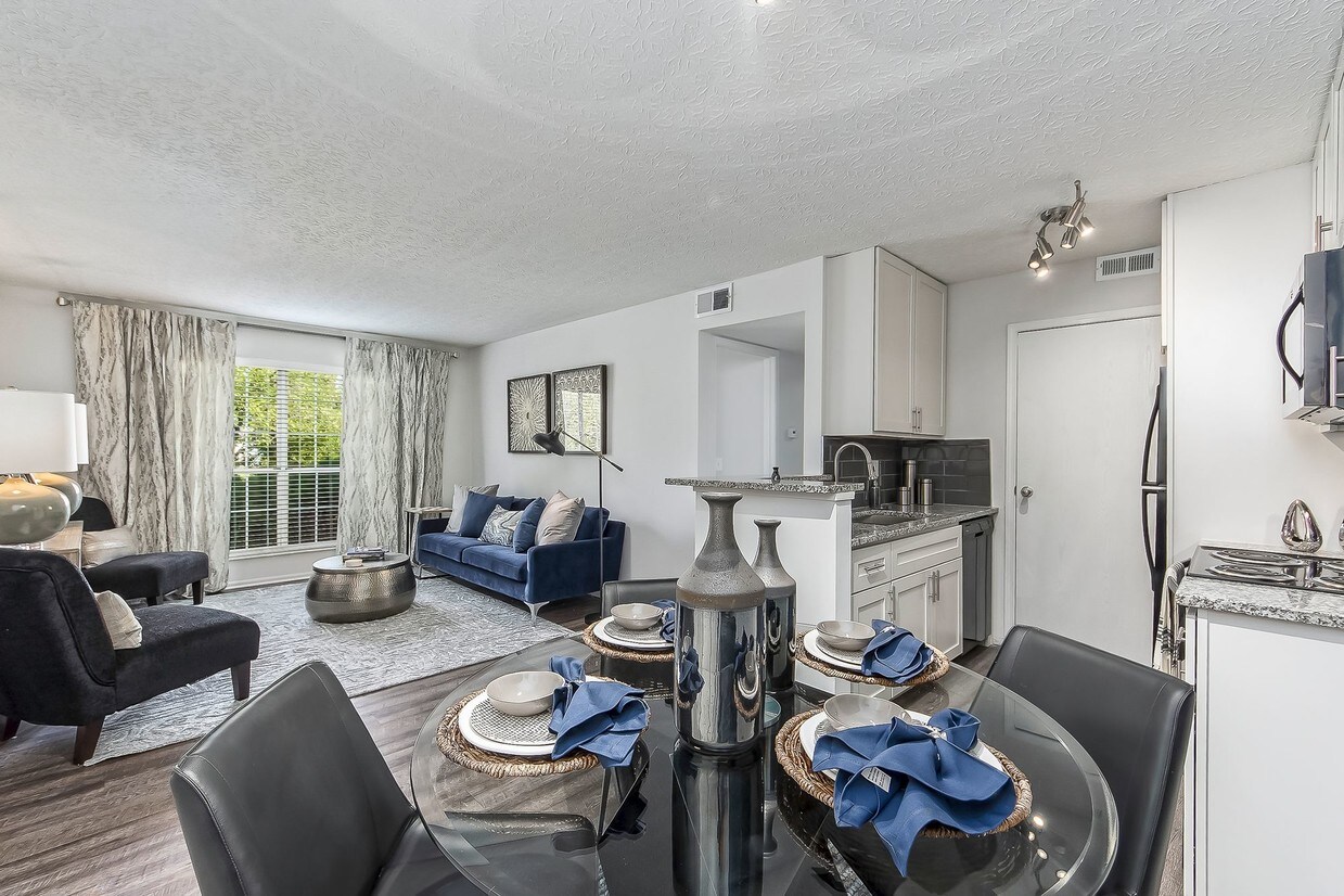 Lake S Edge By Cortland Pickerington Oh Apartment Finder