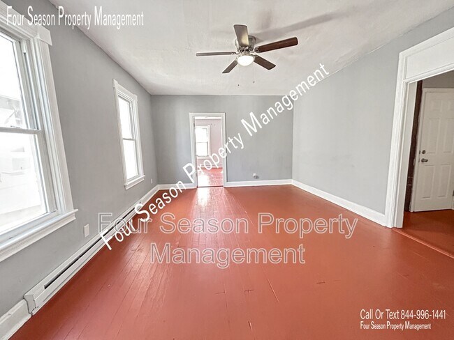 Building Photo - 116-118 Elm Street - 118b
