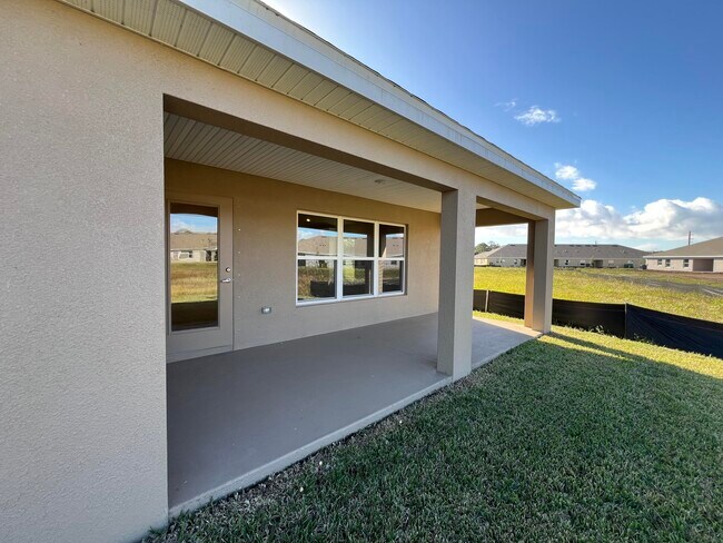 Building Photo - 8638 Giovanni Ave