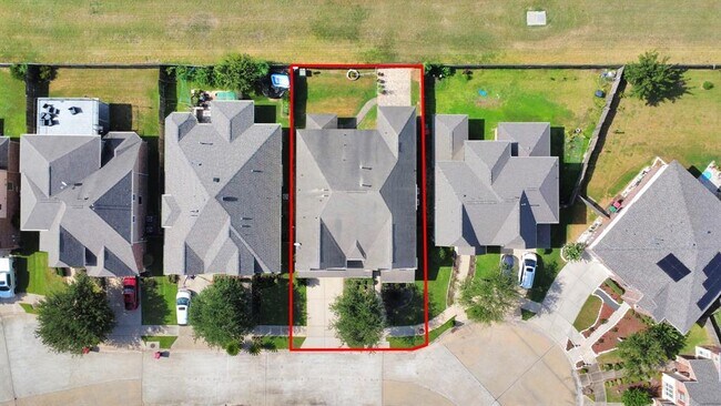 Building Photo - 6915 Moreleigh Branch Dr