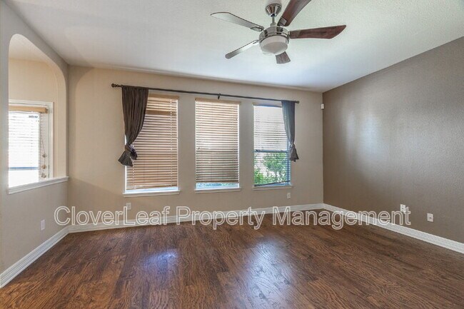 Building Photo - 6323 Big Bend Cove