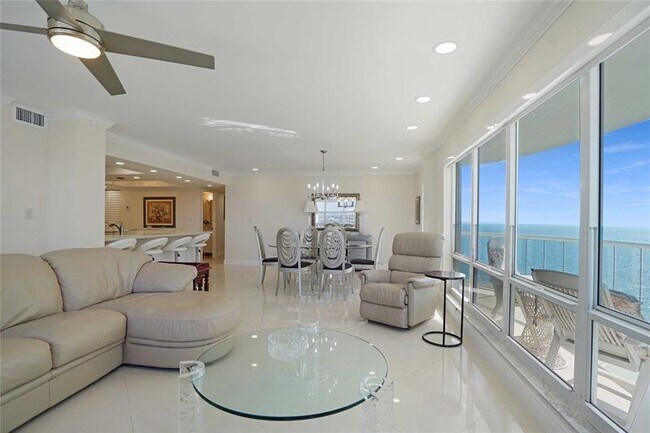 Building Photo - 3400 Galt Ocean Dr