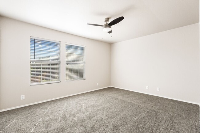 Building Photo - Well-Maintained 3-Bedroom Home – Ideal for Students & Professionals!