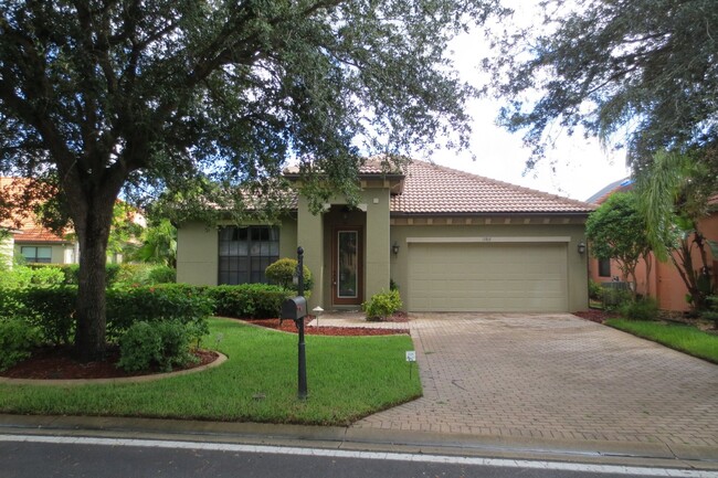 Building Photo - Fully Furnished Model Home- 3 Bedroom 2 Ba...