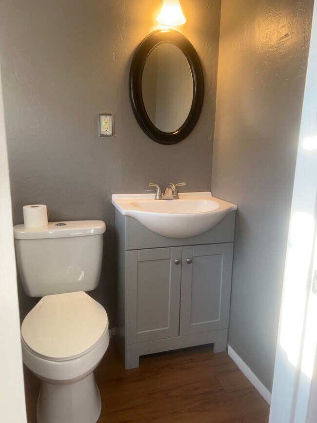 Building Photo - 1204 NW Carroll- COMING SOON!