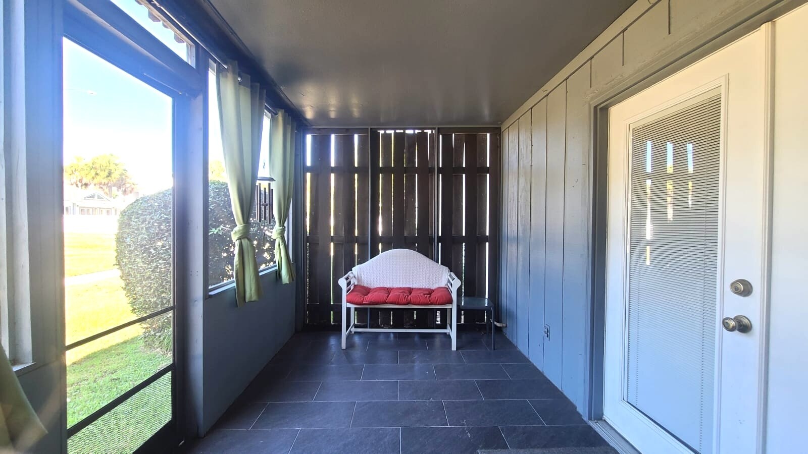 Building Photo - 6519 W Newberry Rd