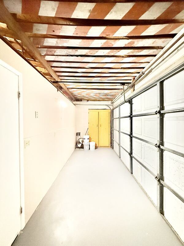 Building Photo - 12472 Monarch Cir