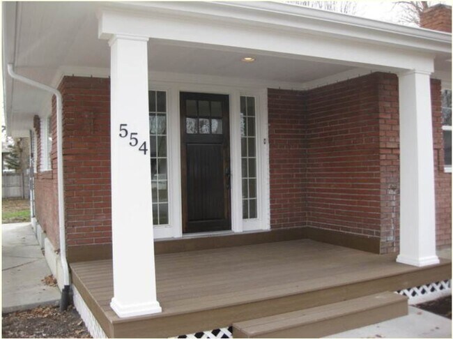 Building Photo - 554 E Commonwealth Ave