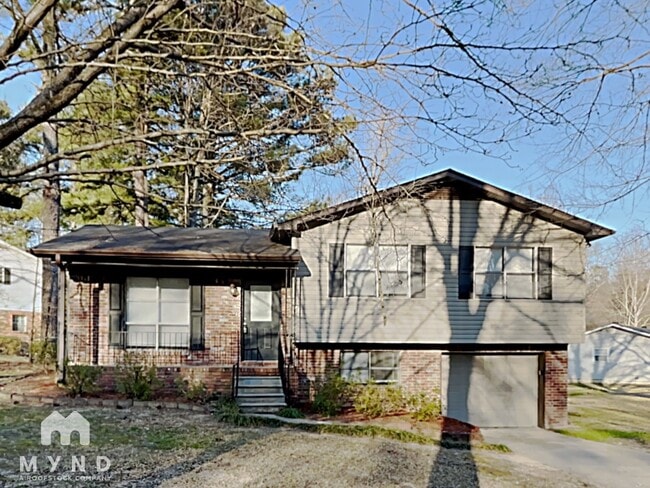 Primary Photo - 5170 Hickory Dr NE