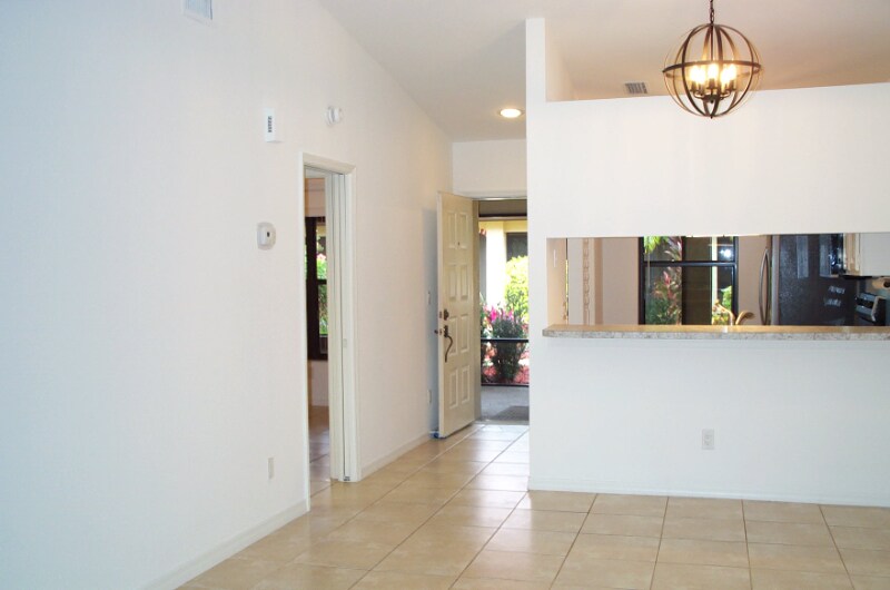 Building Photo - 2009 Pine Isle Ln