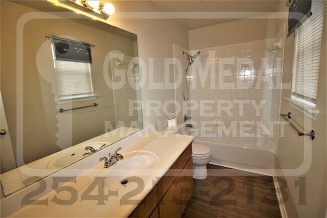 Building Photo - 1404 Pima Trail