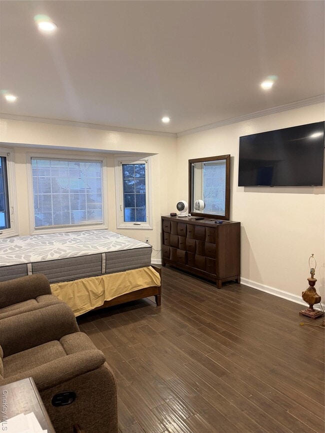 Building Photo - 731 Hungry Harbor Rd