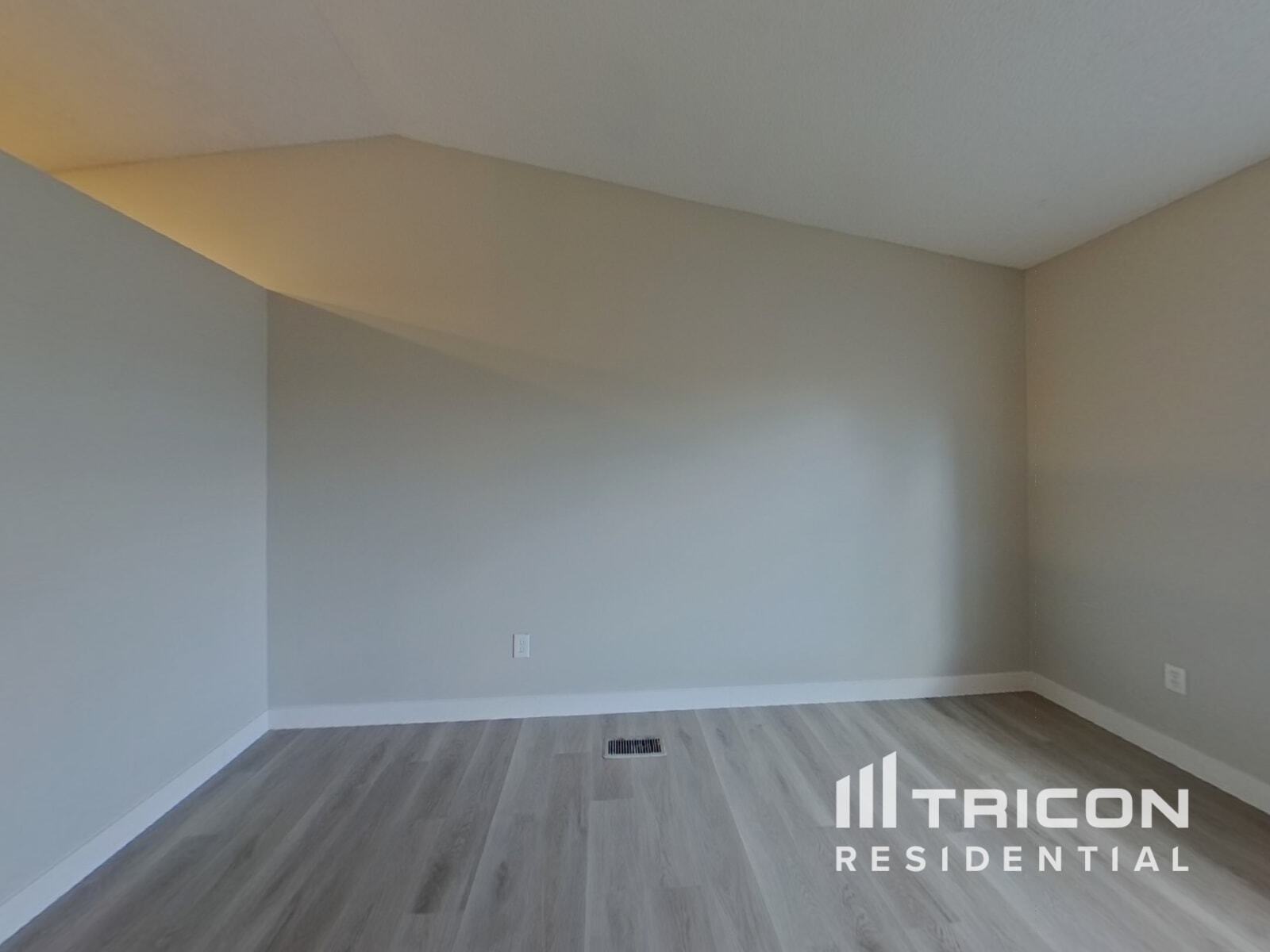 Building Photo - 7040 Nettlewood Pl