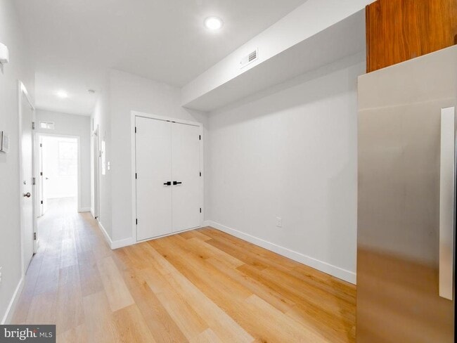 Building Photo - 4159 Westminster Ave