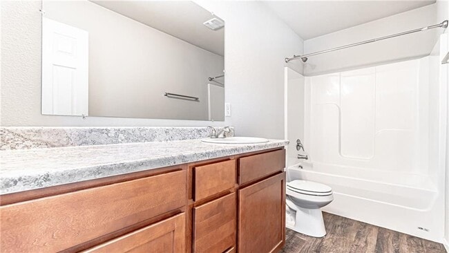 Building Photo - 5016 W Colfax Loop