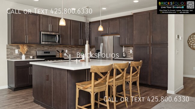 Building Photo - 14518 38th Ave W