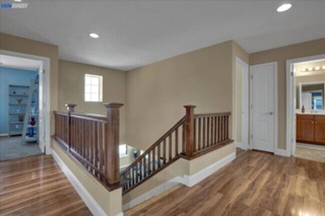 Building Photo - COMING SOON!! Spacious 4-Bedroom Home in O...