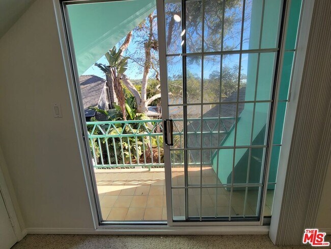 Building Photo - 4214 Lafayette Pl