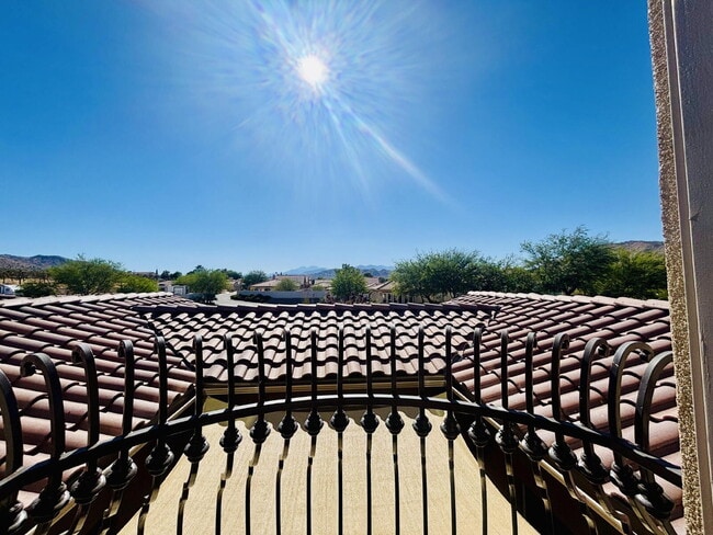 Building Photo - Gorgeous 3 bd, 4 ba Townhome in 55+ Community