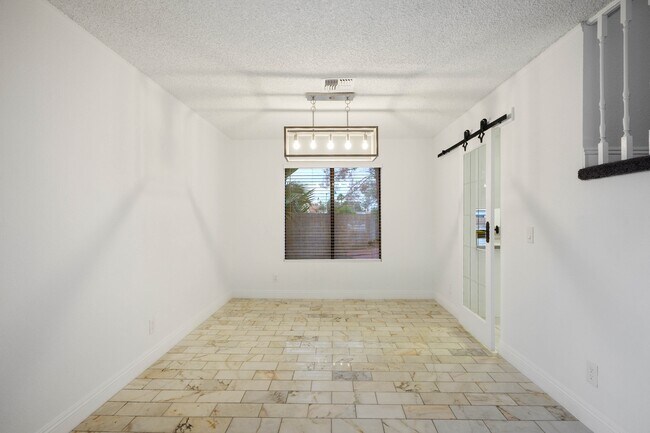Building Photo - 9001 Feather River Ct