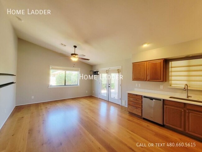 Building Photo - 11520 W Citrus Grove Way
