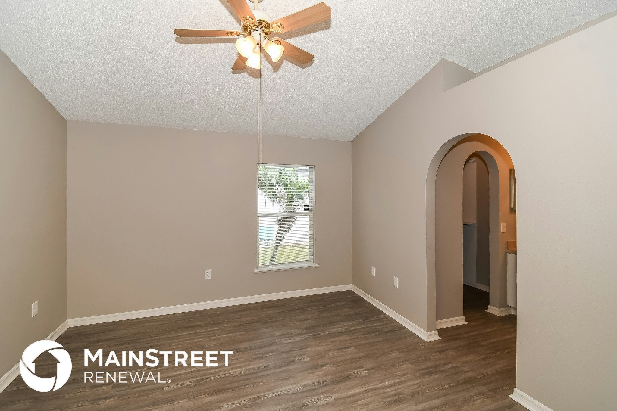 Building Photo - 7336 Lawn Tennis Ln