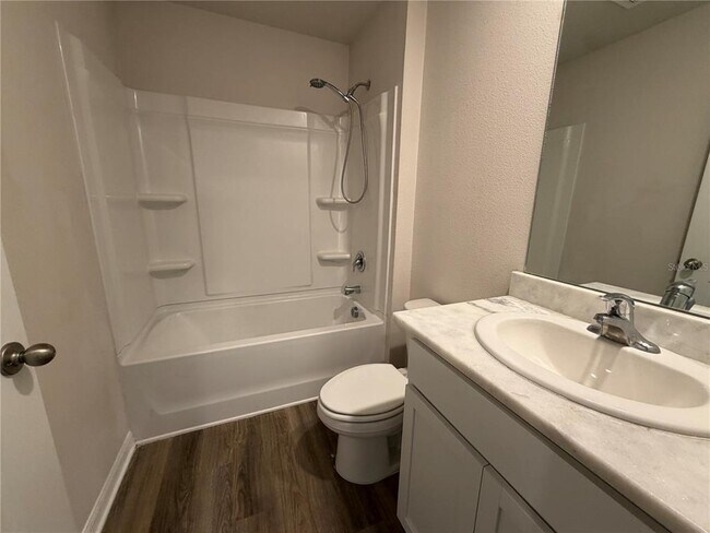 Building Photo - 5831 Silver Moonlight Dr