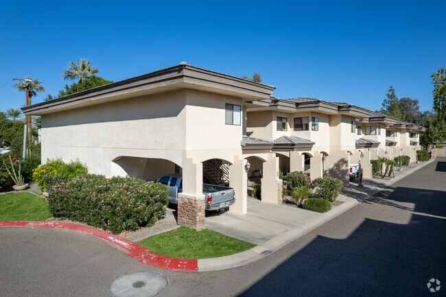 Primary Photo - Camelback Fountains Condominiums