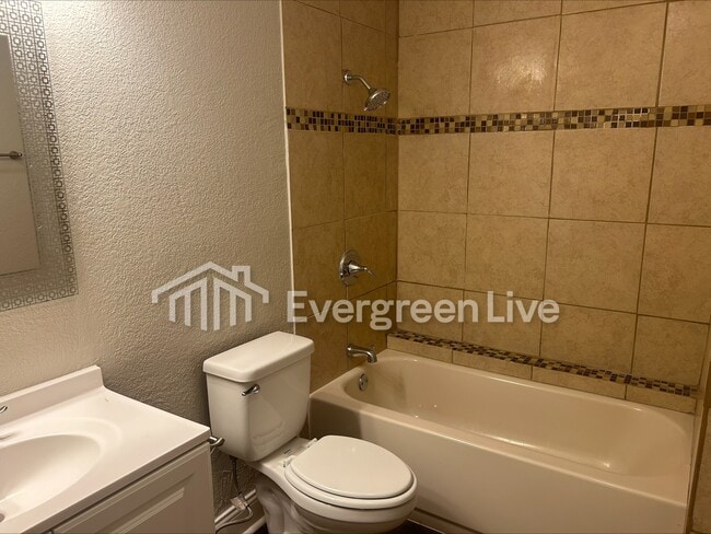 Building Photo - 9546 Sophora Dr