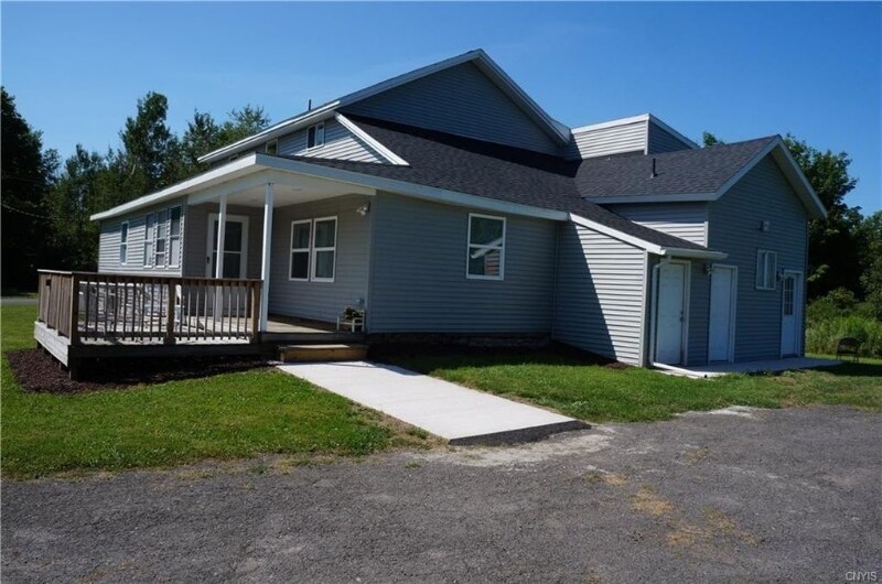 Primary Photo - 84 Huntley Rd