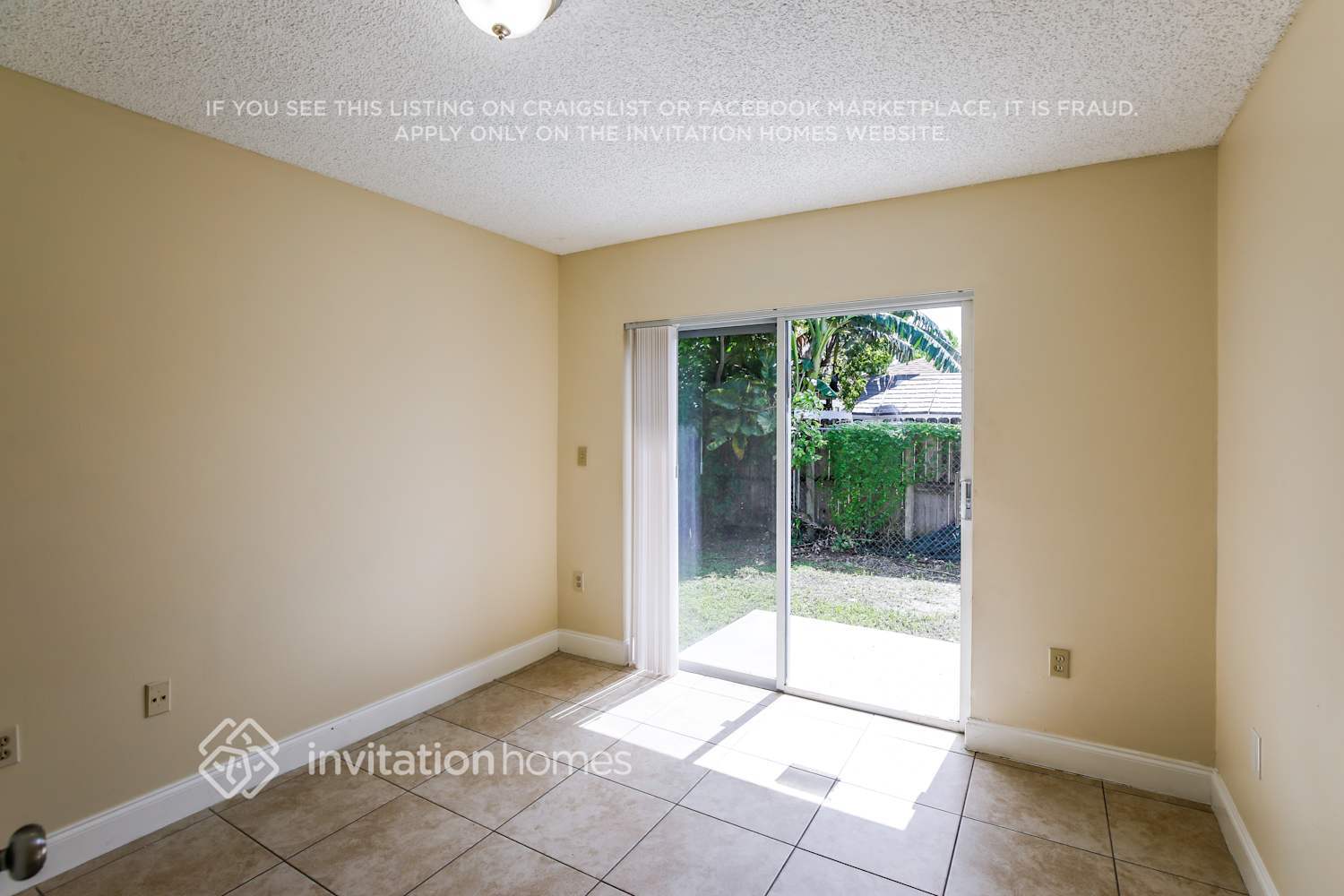 Building Photo - 13950 SW 160th Terrace