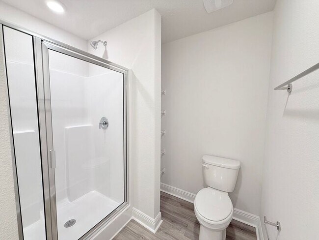 Building Photo - 2479 Cliff Hollow Cir