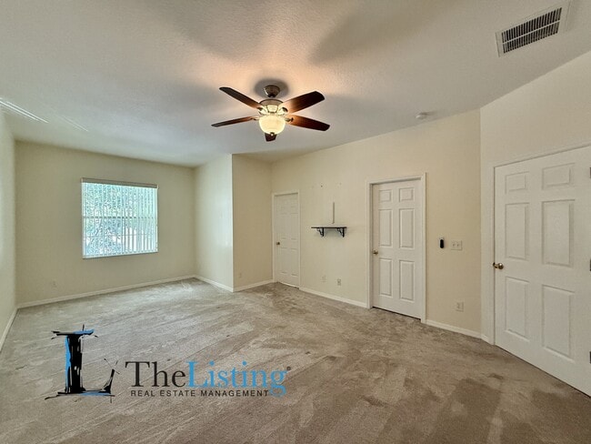 Building Photo - 4052 Alan Dr
