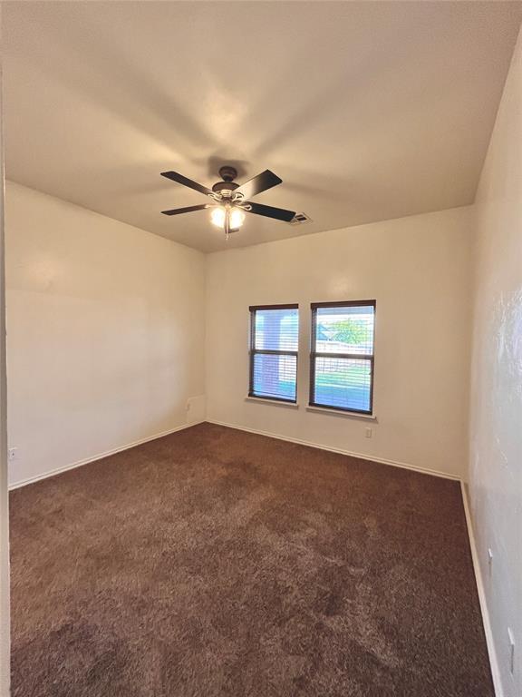 Building Photo - 2821 Edgemere Dr
