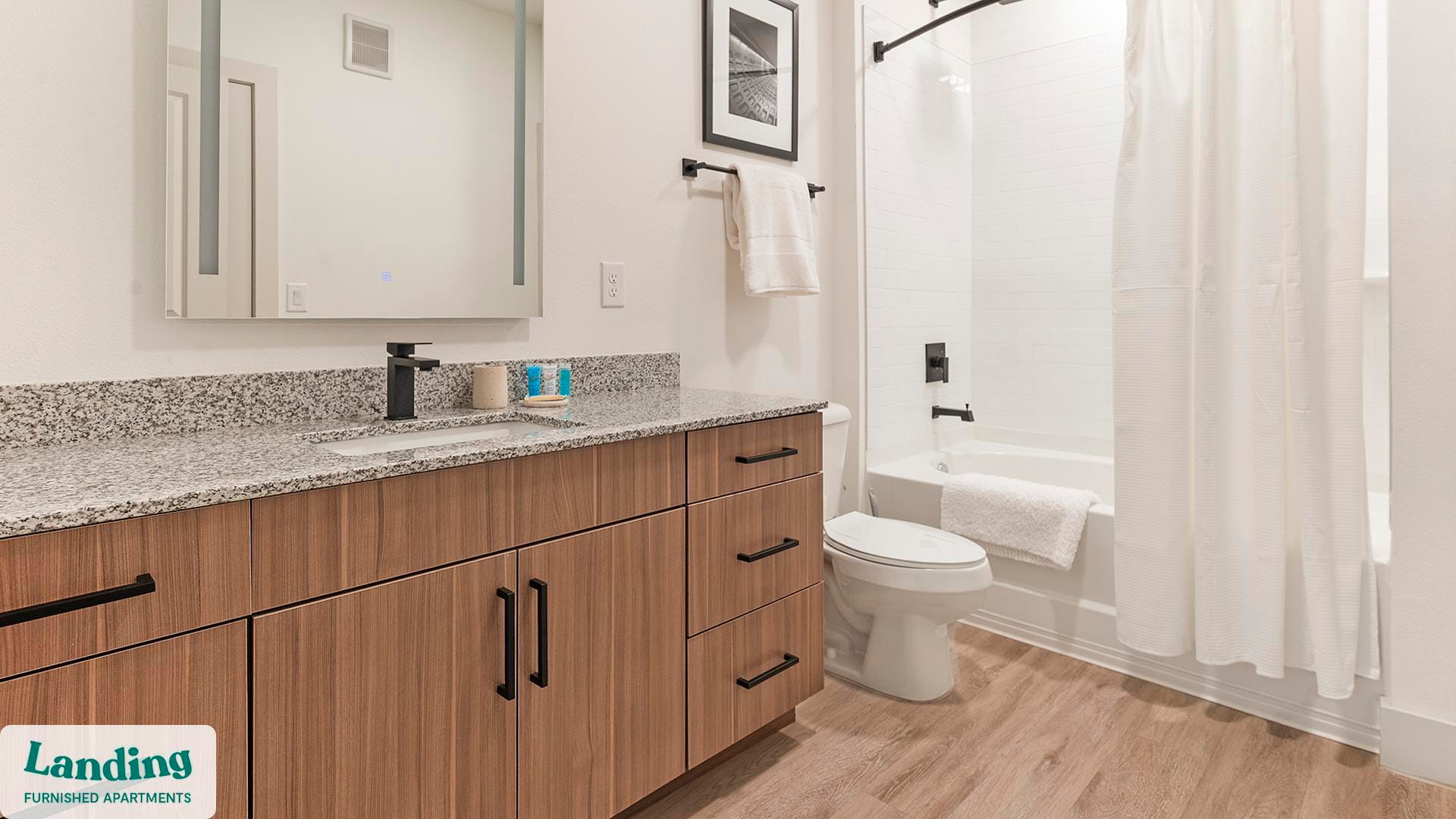 Building Photo - 2995 Railside Lp