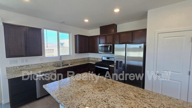 Building Photo - 401 Pasillo Ct