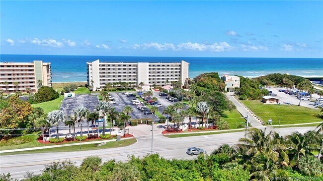 Building Photo - 10310 S Ocean Dr