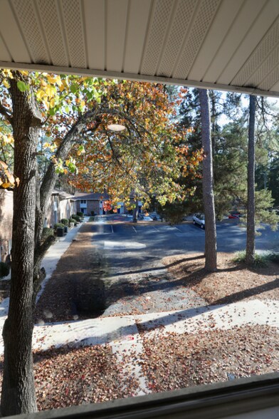 Building Photo - 365 W Illinois Ave