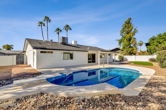 Building Photo - 14421 N 45th St