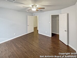 Building Photo - 26023 Indian Clf