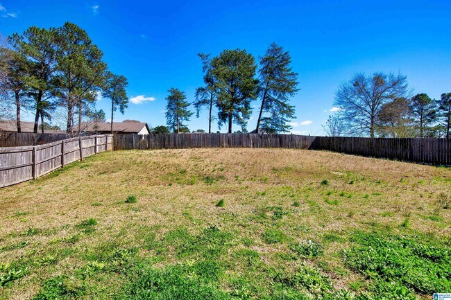 Building Photo - 12965 Brookstone Way