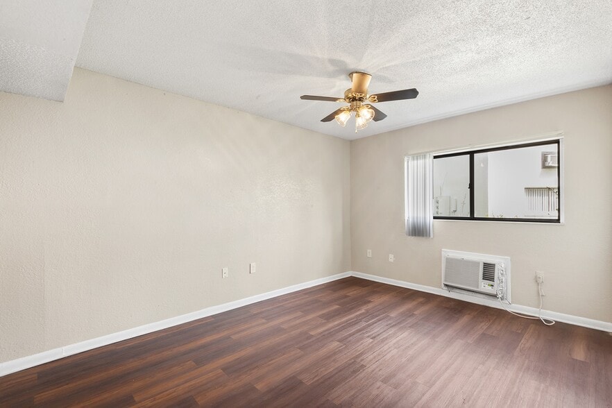Bedroom - Copeland Village