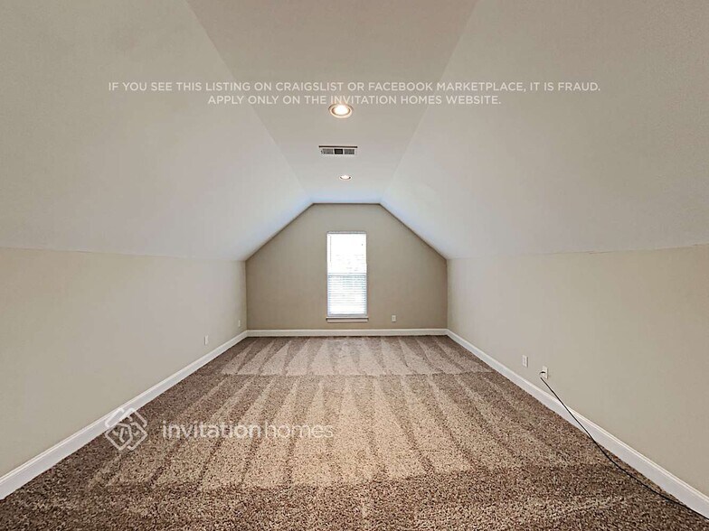 Building Photo - 14317 Rhiannon Ln