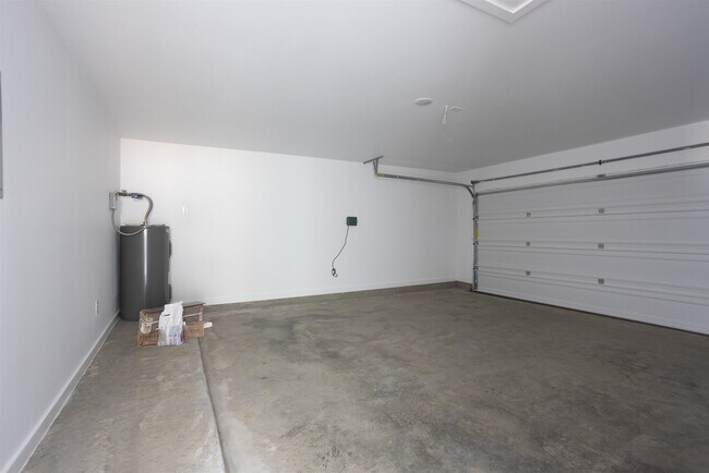 Building Photo - 9910 Caddo Lp