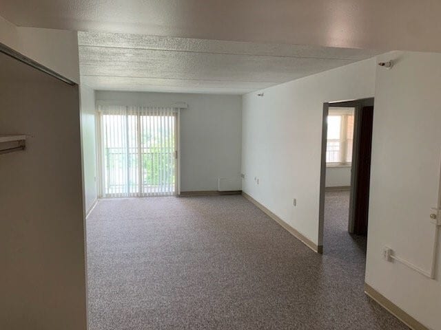 Building Photo - 314 Washington Rd