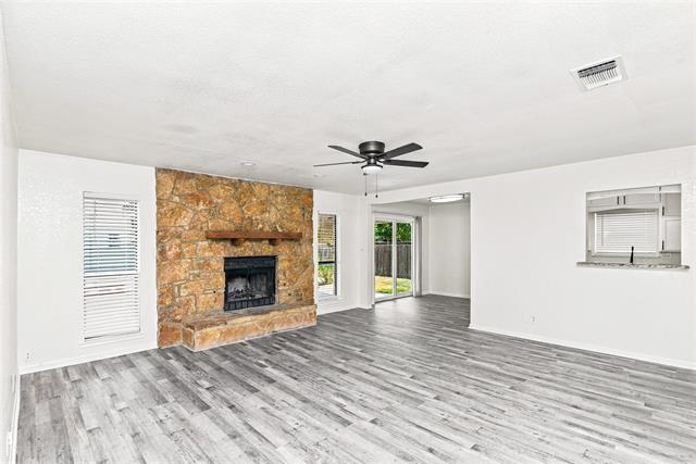 Building Photo - 308 Hickorywood St