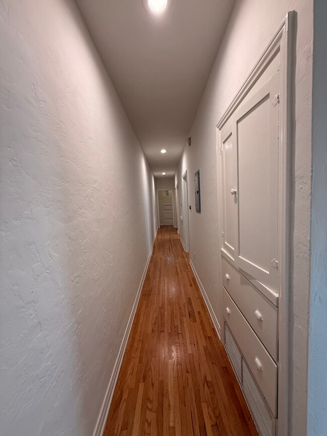 Hall + Linnen - 1439 S Holt Ave