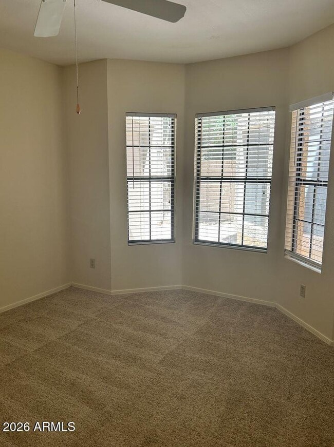 Building Photo - 2363 W Comstock Dr